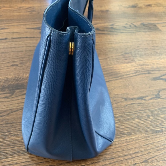 PRADA Saffiano leather tote bag - Picture 11 of 16